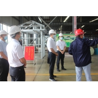 熱烈歡迎市領(lǐng)導(dǎo)來(lái)我公司視察工作